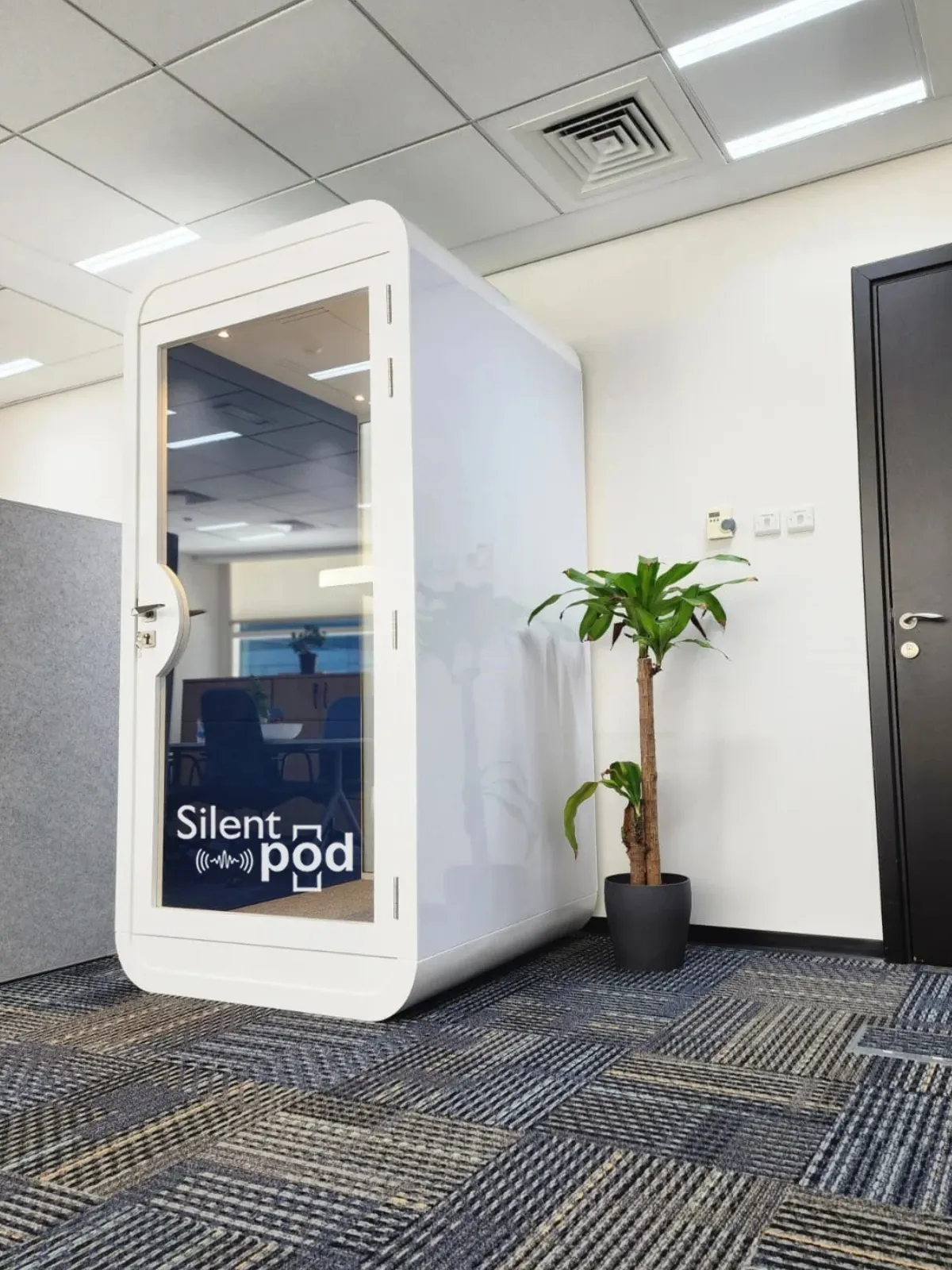 S-Pod-at-Dubai-Silicon-Oasis