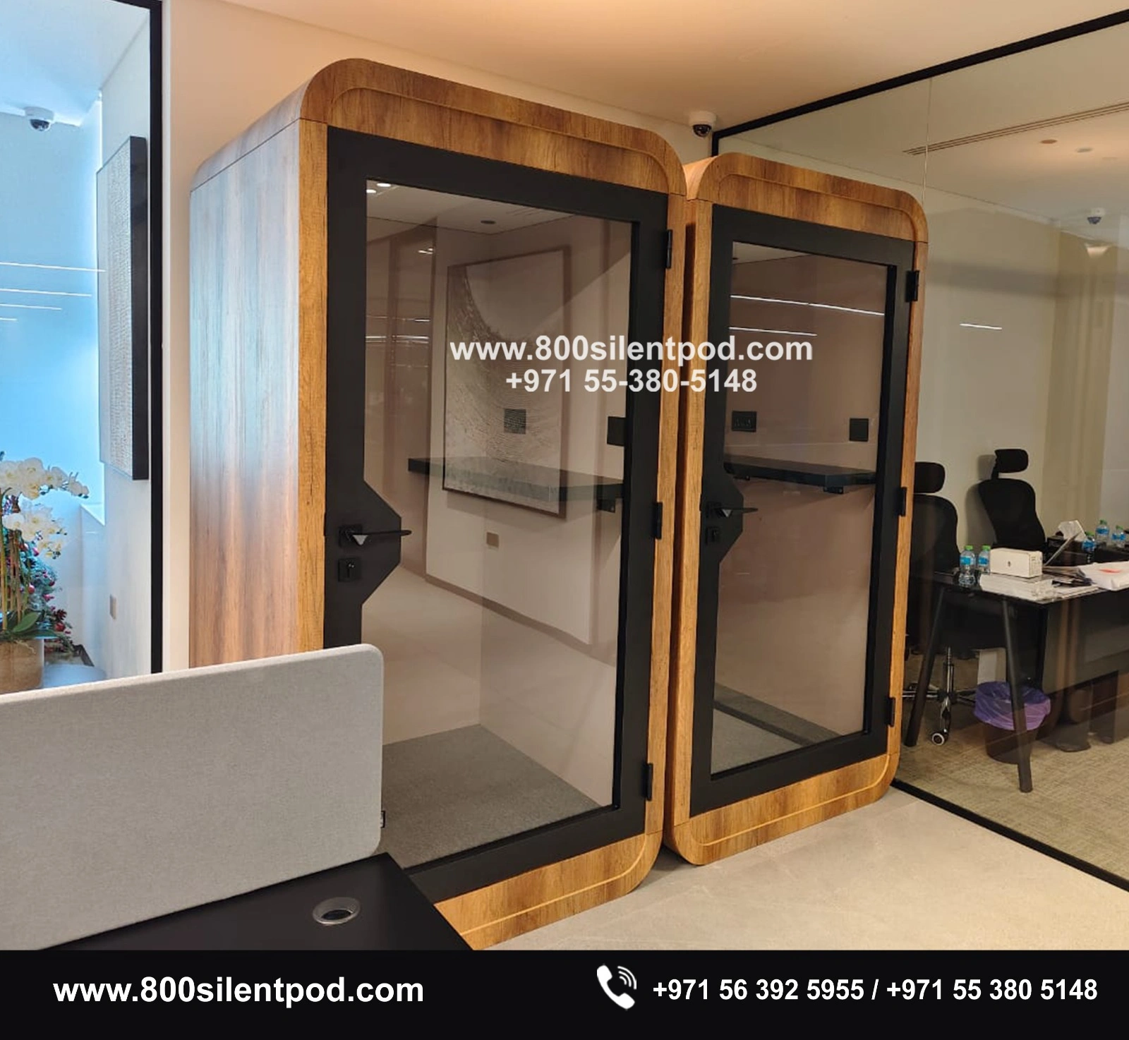 Quiet conversations need the right space. This S-Pod, recently installed in a modern office in Dubai, is designed to support focused calls, private discussions, and uninterrupted work within busy office environments.